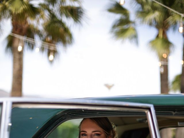 La boda de Daniel y Anouk en La/villajoyosa Vila Joiosa, Alicante 15