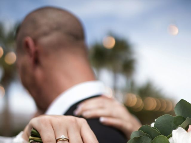 La boda de Daniel y Anouk en La/villajoyosa Vila Joiosa, Alicante 33