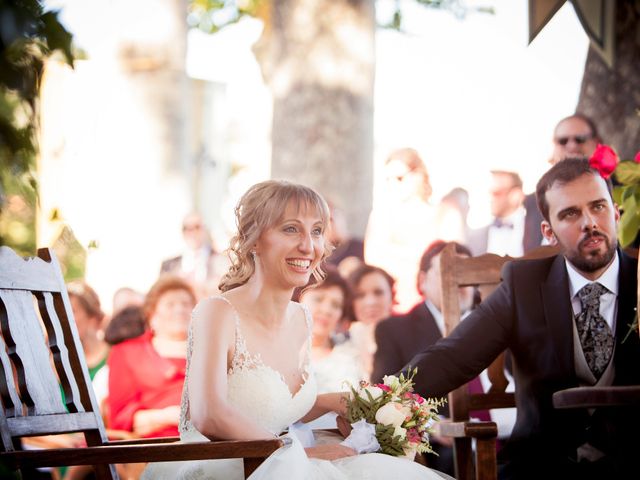 La boda de Alejandro y Lucia en Jarandilla, Cáceres 32