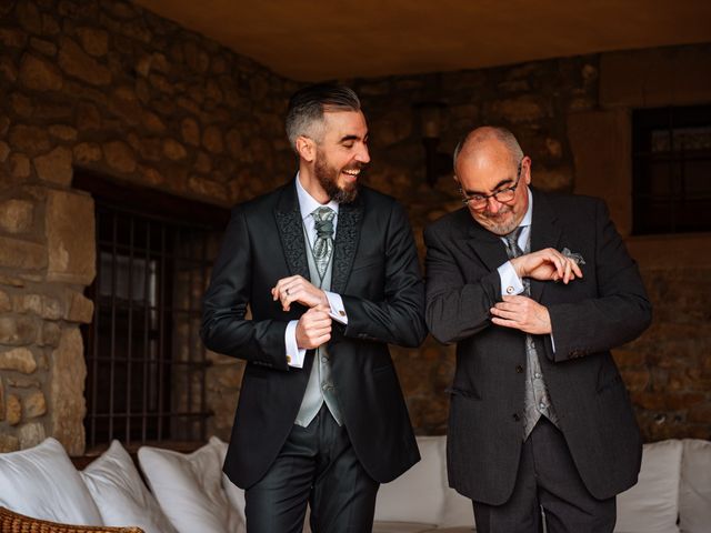 La boda de Tomás y Dánae en Castellterçol, Barcelona 24