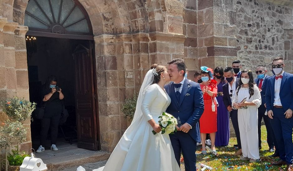 La boda de Alfonso y Maria en Barcena Pie De Concha, Cantabria