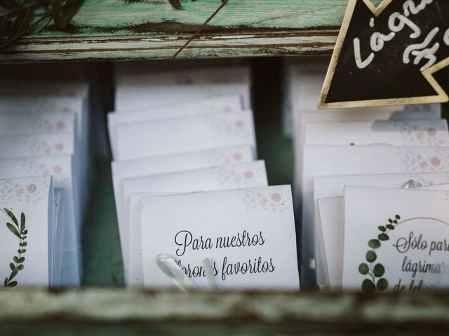 La boda de Roberto y Anabel en Espartinas, Sevilla 35