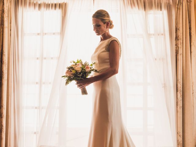 La boda de Ricardo y Lucía en Mutxamel, Alicante 17