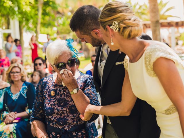 La boda de Ricardo y Lucía en Mutxamel, Alicante 28