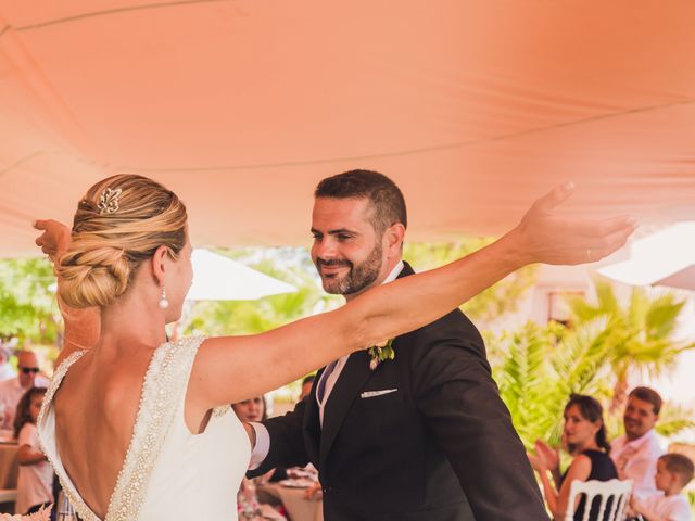 La boda de Ricardo y Lucía en Mutxamel, Alicante 39