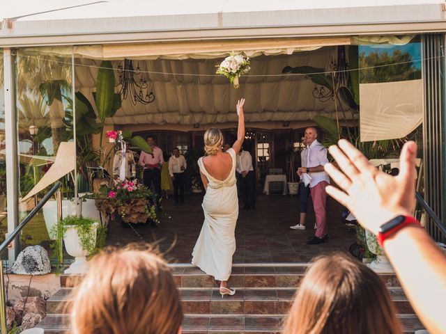 La boda de Ricardo y Lucía en Mutxamel, Alicante 58