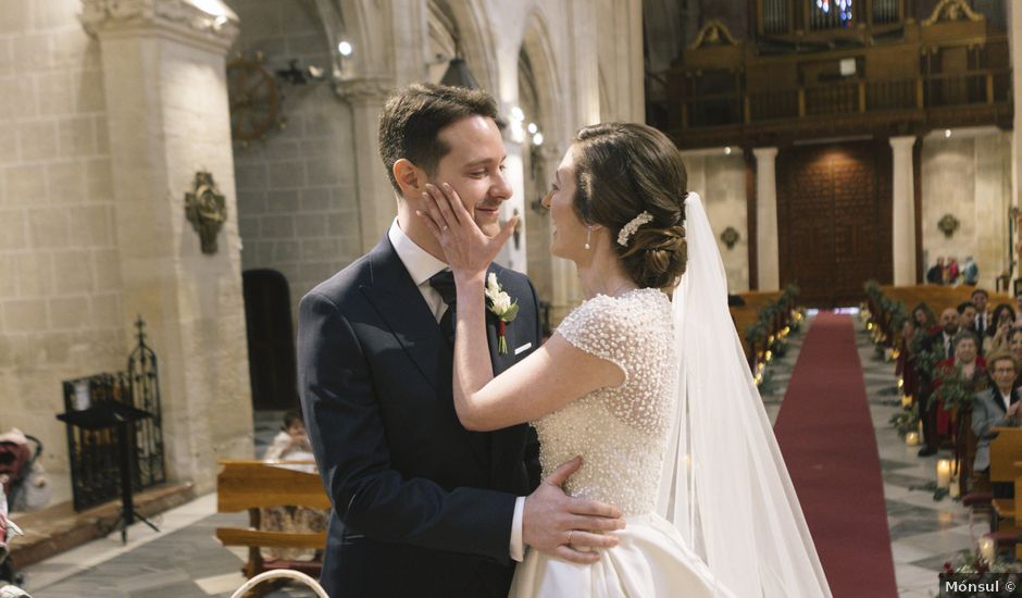 La boda de Borja y Laura en Orihuela, Alicante