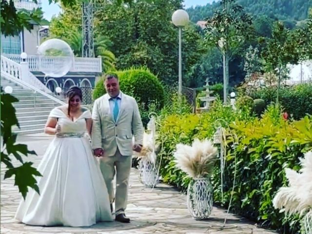 La boda de Ayax  y Ana en Puente Arce, Cantabria 1
