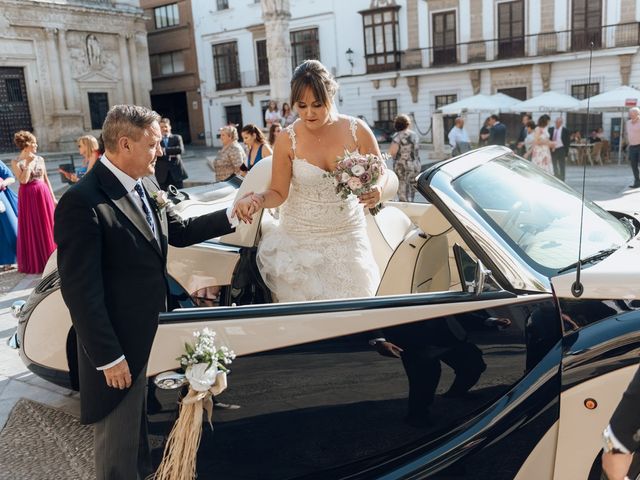 La boda de Adrian y Carolina en Jerez De La Frontera, Cádiz 51