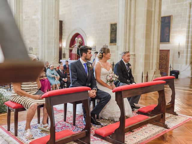 La boda de Adrian y Carolina en Jerez De La Frontera, Cádiz 79