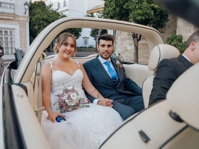 La boda de Adrian y Carolina en Jerez De La Frontera, Cádiz 87