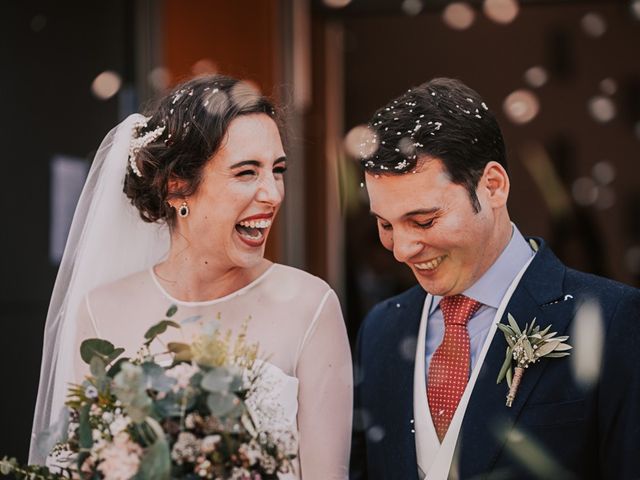 La boda de Maro y Hugo en Sevilla, Sevilla 61