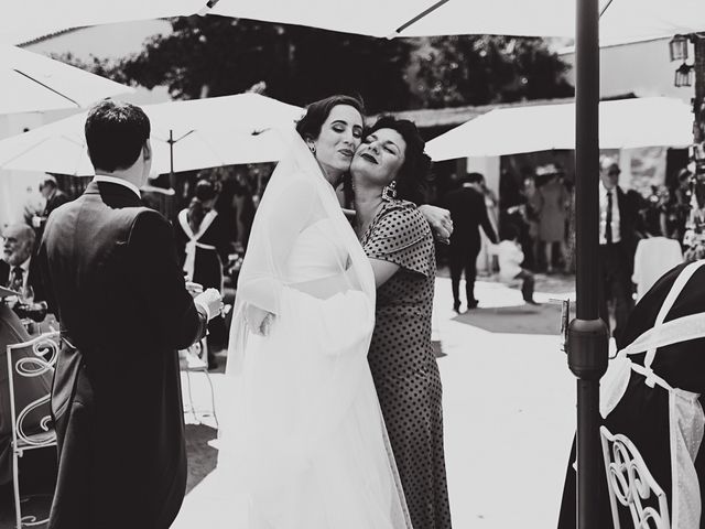 La boda de Maro y Hugo en Sevilla, Sevilla 81