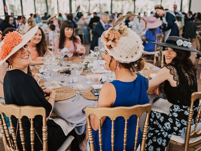 La boda de Maro y Hugo en Sevilla, Sevilla 100