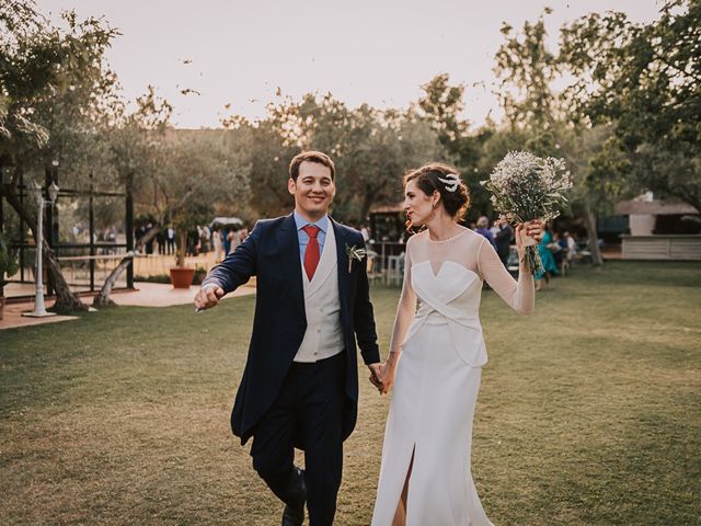 La boda de Maro y Hugo en Sevilla, Sevilla 131