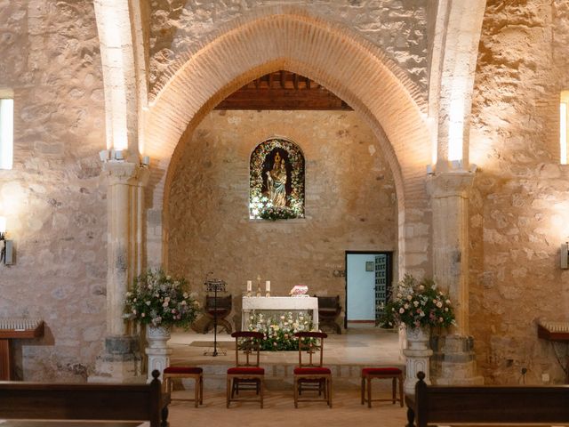 La boda de Agustín y Indira en Ciudad Real, Ciudad Real 24