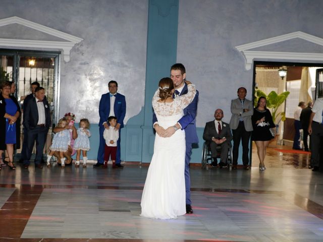 La boda de Javier y Beatriz en Alcala Del Rio, Sevilla 27