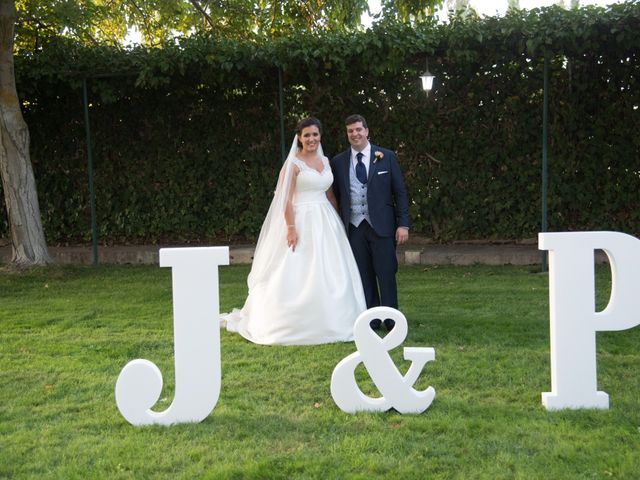 La boda de Juan Carlos y Patricia en Laguna De Duero, Valladolid 12