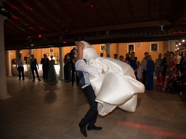 La boda de Juan Carlos y Patricia en Laguna De Duero, Valladolid 22