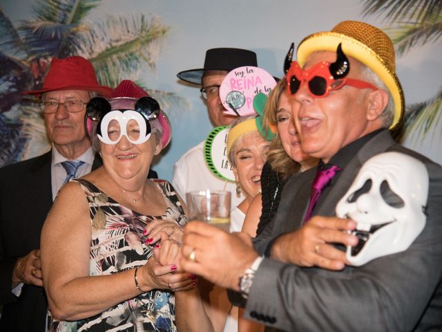 La boda de Juan Carlos y Patricia en Laguna De Duero, Valladolid 24