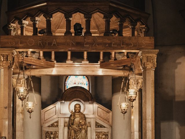 La boda de Cristopher y Mireia en Sant Cugat Del Valles, Barcelona 30