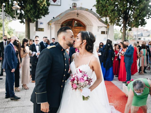 La boda de Beatriz y Raúl en Madrid, Madrid 11