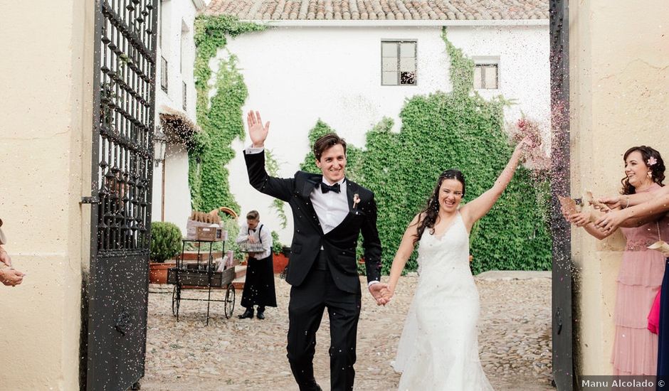 La boda de Alejandro y Laura en Alcalá De Henares, Madrid