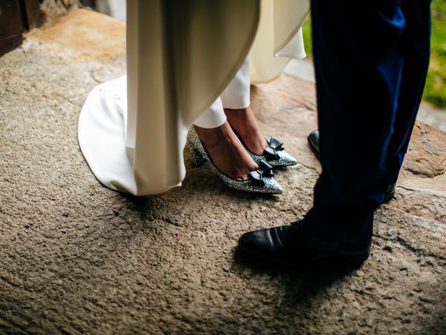 La boda de Jon Ander y Amaia en Oñati, Guipúzcoa 18