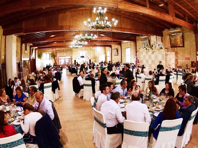 La boda de Luis y Magdalena en Jerez De La Frontera, Cádiz 13