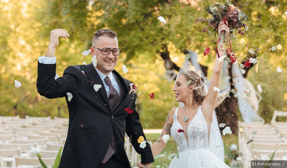 La boda de Ismael y Laur en Vilanova De Sau, Barcelona