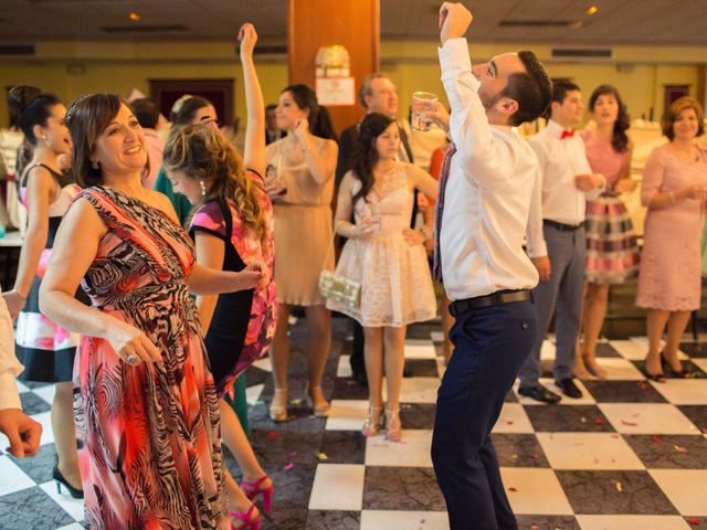 La boda de Luis Carlos y Mari Carmen en Martos, Jaén 22
