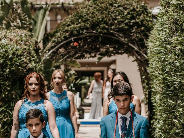 La boda de Vanessa y Cristina en Torre Del Mar, Málaga 17