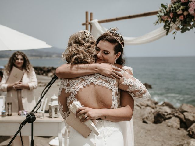 La boda de Vanessa y Cristina en Torre Del Mar, Málaga 24