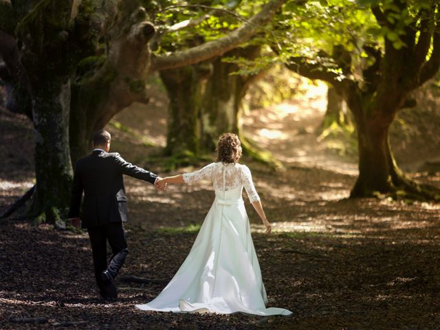 La boda de Xabi y Amaia en Larrabetzu, Vizcaya 52