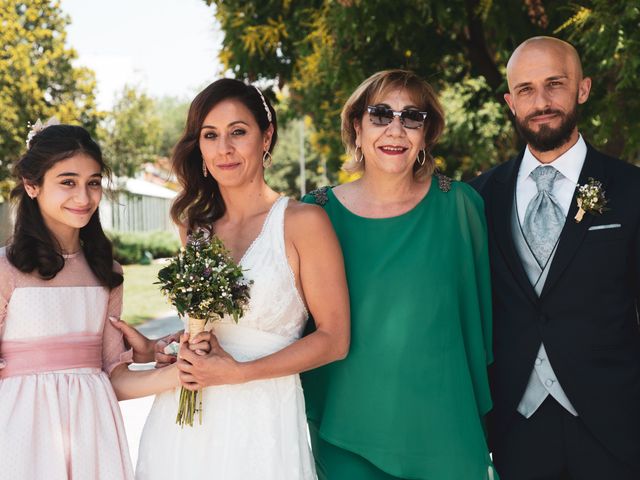 La boda de Pablo y Lucia en Madrid, Madrid 24