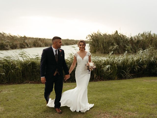 La boda de Rubén  y Sonia en Valencia, Valencia 38