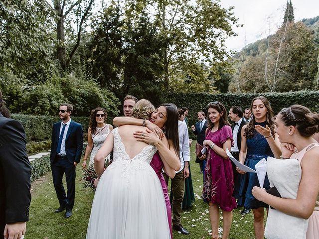La boda de Xavi y Anne en Olot, Girona 25