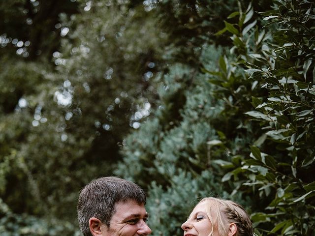 La boda de Xavi y Anne en Olot, Girona 28