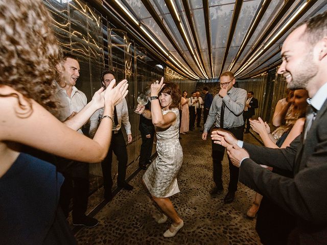 La boda de Xavi y Anne en Olot, Girona 71