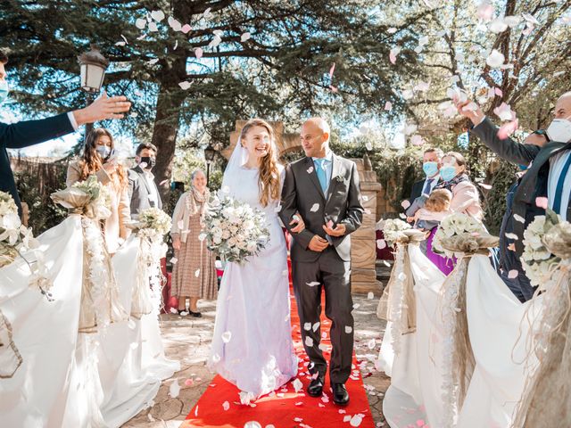 La boda de Alfredo y Marina en Talamanca Del Jarama, Madrid 34