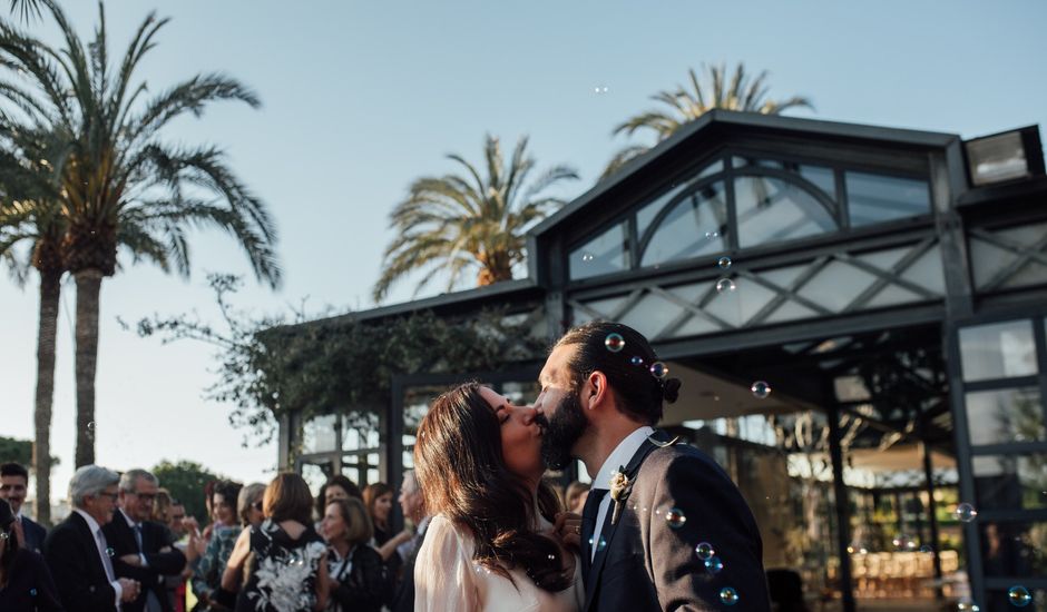 La boda de Carlos y Aurora en El Puig, Valencia