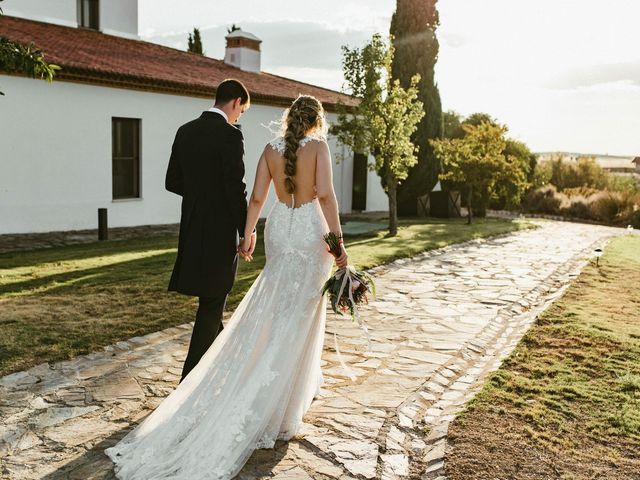 La boda de Jesús y Raquel en Cáceres, Cáceres 42