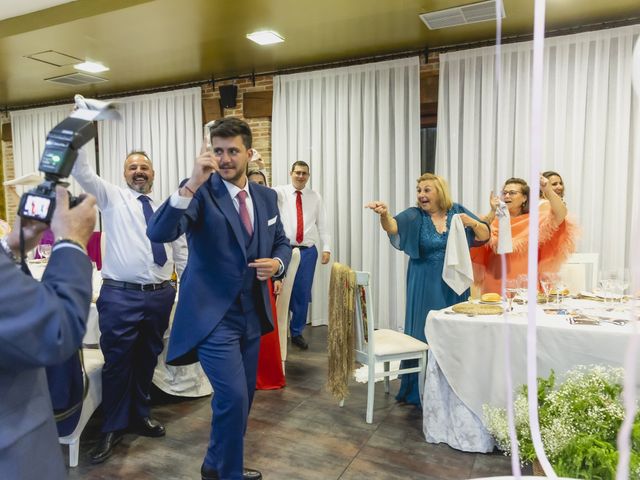 La boda de Alejandro y Ana en Candeleda, Ávila 13