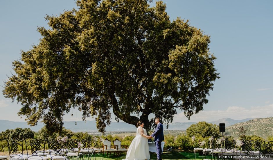 La boda de Óscar y Silvia en Collado Villalba, Madrid