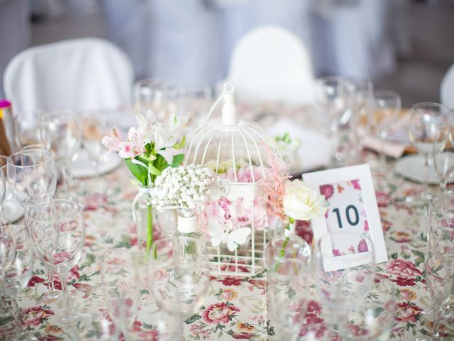 La boda de Albert y Laura en Vallfogona De Balaguer, Lleida 56