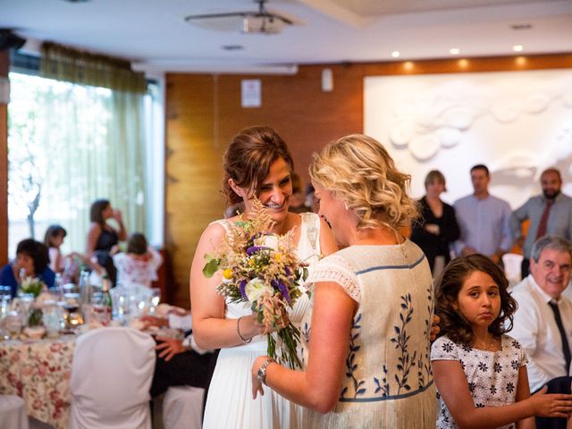 La boda de Albert y Laura en Vallfogona De Balaguer, Lleida 64