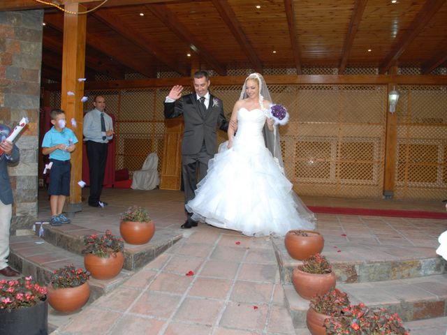 La boda de Jose  y Rebeca  en Vallirana, Barcelona 36