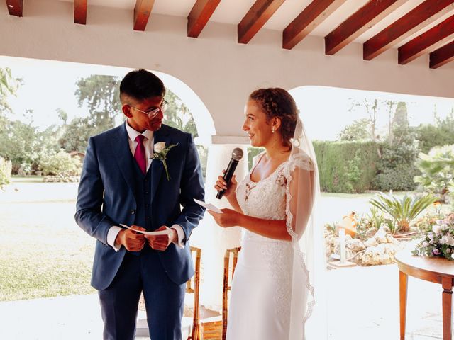 La boda de Raquel y Ariel en Marbella, Málaga 22