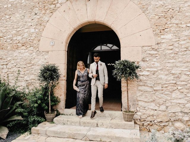 La boda de Robert y Sandra en La Riera De Gaia, Tarragona 23