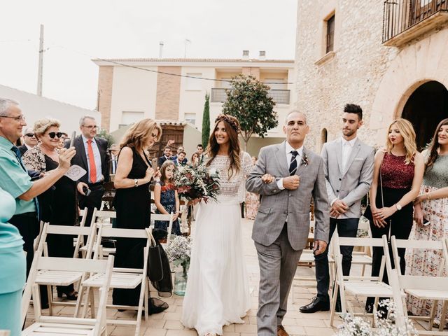 La boda de Robert y Sandra en La Riera De Gaia, Tarragona 27